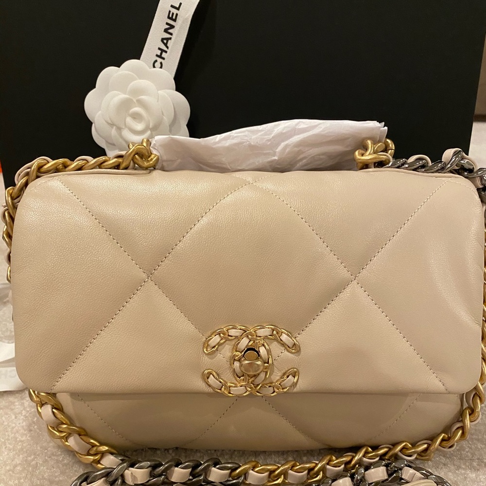 ❌SOLD❌ Chanel Goatskin Chanel 19 Flap Bag in Beige